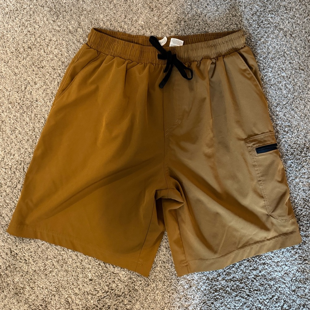 Tek Gear Men's Large Brown Athletic Shorts